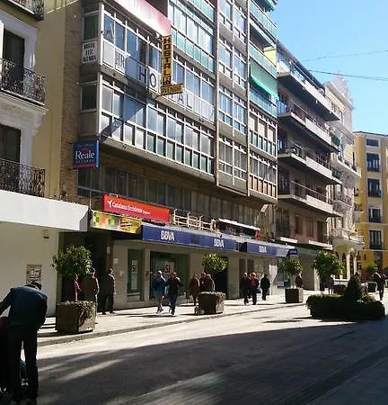 Гостевой дом Hostal Residencia Avenida